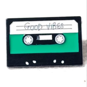 RETRO CASSETTE GREEN LAPEL PIN